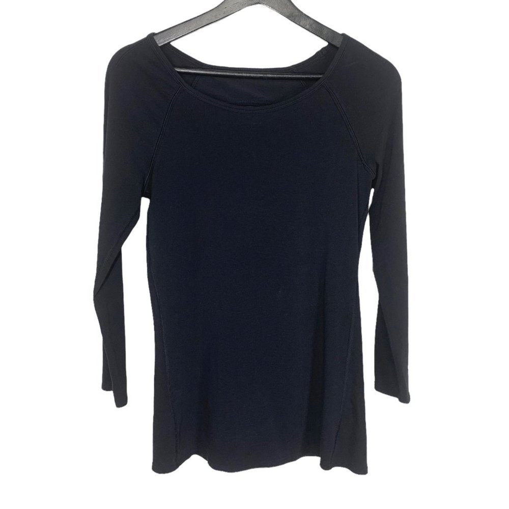 Lululemon Black Keyhole Back Long Sleeve Activewear Top Medium
